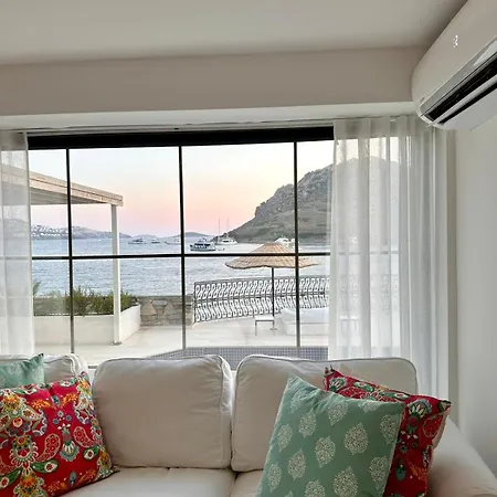 Unique House In Yalikavak With Private Holiday home